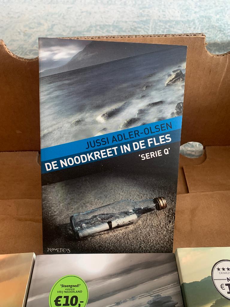 Jussi Adler-Olsen - Serie Q, Boeken, Ophalen of Verzenden, Gelezen