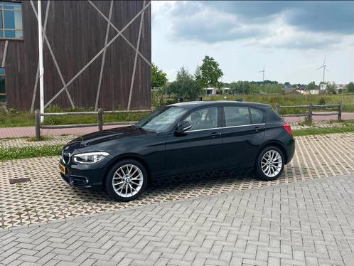 BMW 1-Serie 118i 136pk Aut 2018 Zwart, Auto's, BMW, Particulier, 1-Serie, ABS, Achteruitrijcamera, Adaptive Cruise Control, Airbags