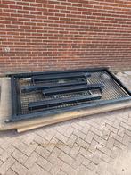 Stalen draaipoort / looppoort, Ophalen