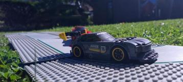 LEGO Speed Champions Chevrolet Camaro en Mercedes AMG beschikbaar voor biedingen