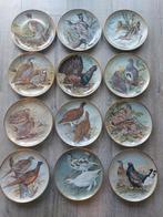 12 decoratieve borden, Antiek en Kunst, Ophalen