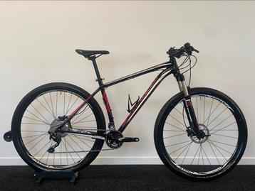 Specialized Crave 29 inch mountainbike beschikbaar voor biedingen