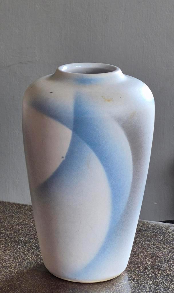 west germany vaasje 650-18 blauw wit grijs 18 cm, Antiek en Kunst, Antiek | Keramiek en Aardewerk, Ophalen of Verzenden