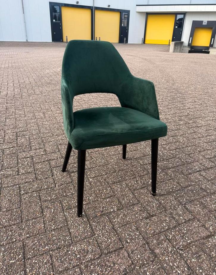 Gestoffeerde Groene Velvet Eetkamerstoel met Armleuning, Huis en Inrichting, Stoelen, Gebruikt, Eén, Stof, Overige kleuren, Ophalen