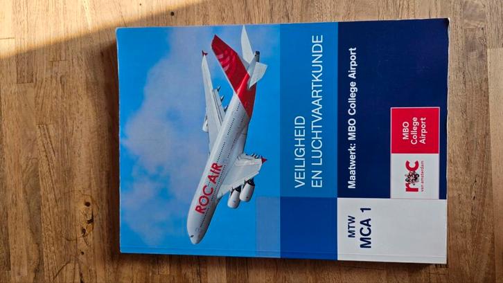 Veiligheid en Luchtvaartkunde boek, Boeken, Schoolboeken, Zo goed als nieuw, Overige vakken, Overige niveaus, Ophalen of Verzenden