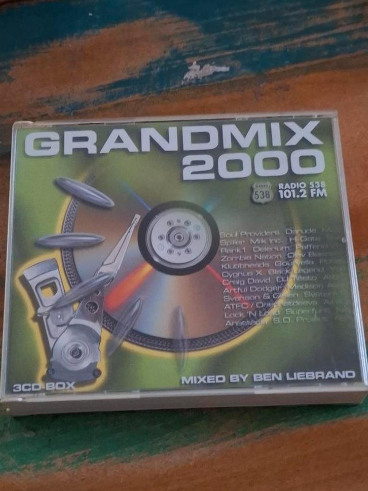 Grandmix 2000 - Ben Liebrand - 3CD Boxset, Cd's en Dvd's, Cd's | Dance en House, Zo goed als nieuw, Dance Populair, Boxset, Ophalen of Verzenden
