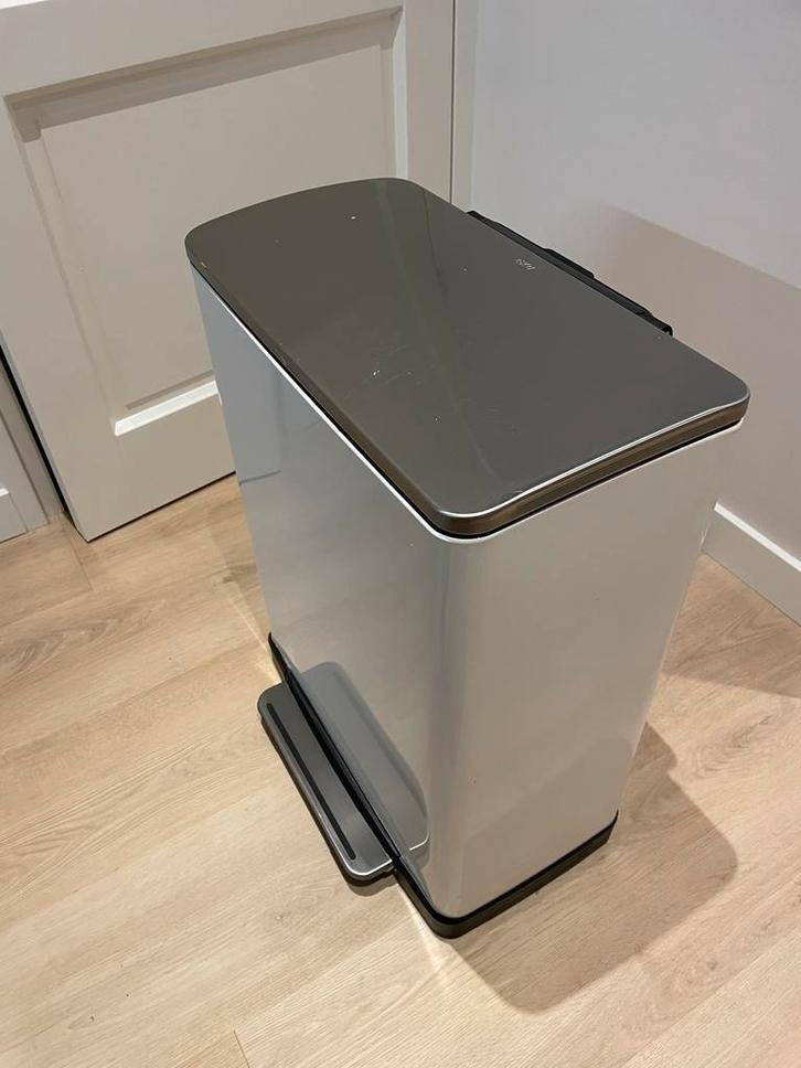 EKO Pedaalemmer - Prullenbak, Huis en Inrichting, Woonaccessoires | Prullenbakken, Gebruikt, Rvs, 50 tot 75 cm, 10 tot 20 liter