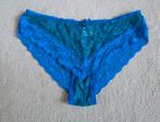 Mooie kanten slipje maat M, Verzenden, Blauw, String