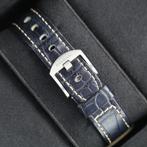 Panerai Luminor Due Titanium 42 (Zeer goed/ 2022), Overige merken, Leer, Staal, Polshorloge