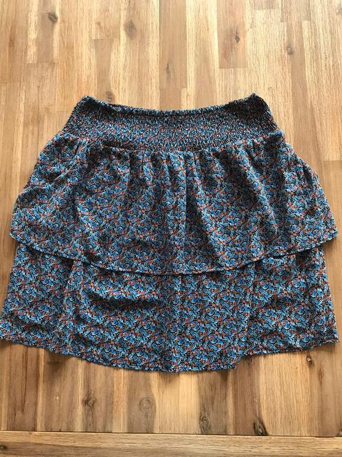Blauwe rokje mt XL  2 laagjes. Van Madness, Kleding | Dames, Rokken, Zo goed als nieuw, Blauw, Boven de knie, Ophalen of Verzenden