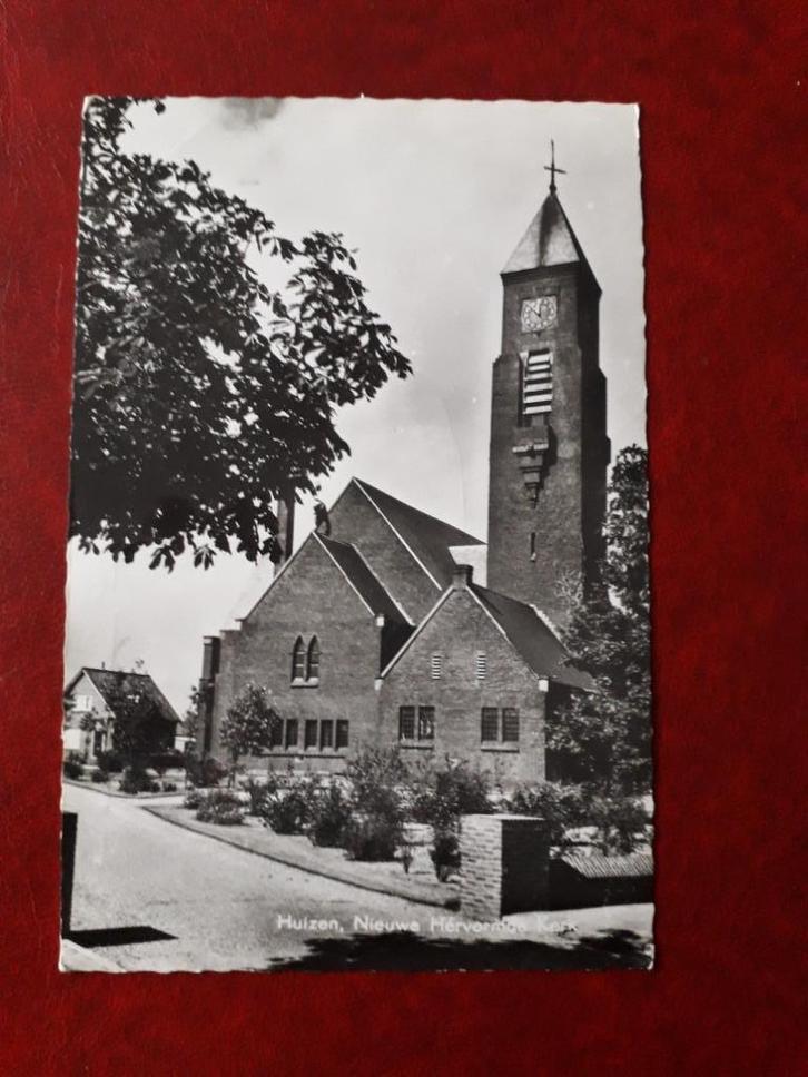 Huizen (NH) Nieuwe Hervormde Kerk (440), Verzamelen, Ansichtkaarten | Nederland, Gelopen, Noord-Holland, 1940 tot 1960, Ophalen