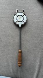 Stroopwafelijzer ouderwets, Ophalen, Gebruikt