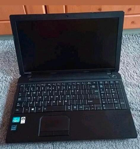 Toshiba Satellite pro laptop, Computers en Software, Windows Laptops, Gebruikt, 15 inch, 2 tot 3 Ghz, Qwerty, Ophalen of Verzenden