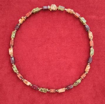 Vintage collier van natuursteen - warme herfsttinten - 1970s beschikbaar voor biedingen