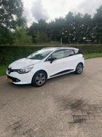 Renault Clio 1.5 DCI 66KW Estate 2015 Wit, Auto's, Voorwielaandrijving, Euro 5, Stof, 4 cilinders