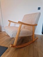 Comfortabele Schommelstoel - Perfect voor Ontspanning!, Huis en Inrichting, Fauteuils, Ophalen, Hout, 75 tot 100 cm, Zo goed als nieuw