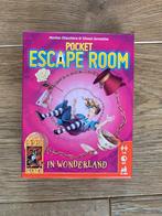 Pocket escaperoom spel Alice in wonderland, Ophalen of Verzenden, Zo goed als nieuw