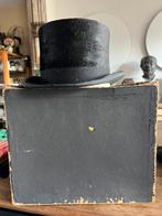 ANTIEKE HERENHOED INCL DOOS, Ophalen of Verzenden
