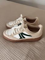 Pull & Bear Sneakers - Maat 39 - Nieuw!, Kleding | Dames, Schoenen, Ophalen of Verzenden, Nieuw, Wit, Sneakers of Gympen