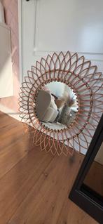 Spiegel met rieten omlijsting, Huis en Inrichting, Woonaccessoires | Spiegels, Ophalen, Zo goed als nieuw, Rechthoekig, Minder dan 100 cm