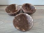 3 kokosnoot schaaltjes, Ophalen of Verzenden, Schaal