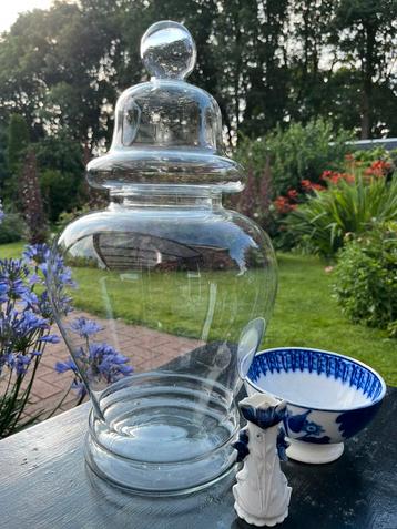 Glazen vaas Delfts blauw kintsugi beschikbaar voor biedingen