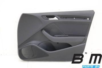 Portierbekleding rechtsvoor Audi A3 8V Sportback 8V4867106 beschikbaar voor biedingen