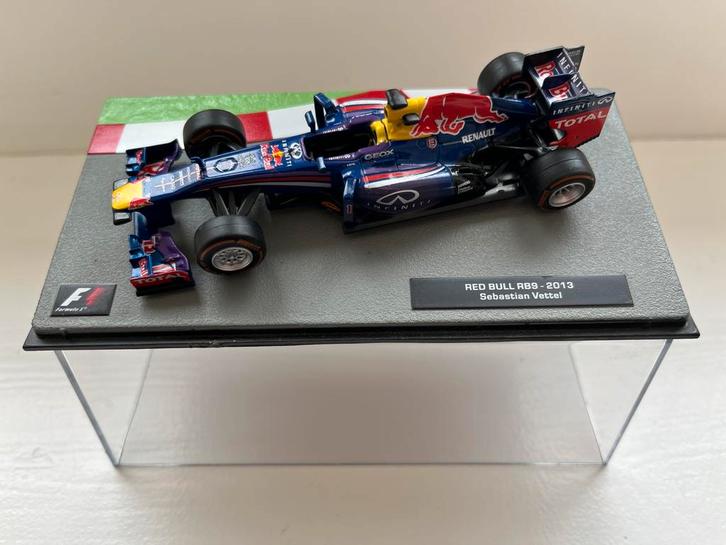 ️ Red Bull Racing RB9 – 2013 | Sebastian Vettel | 1:43, Hobby en Vrije tijd, Modelauto's | 1:43, Nieuw, Auto, Overige merken, Ophalen of Verzenden