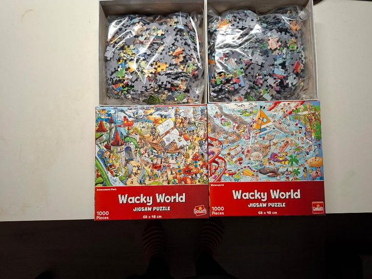 2x Wacky World puzzel 1000st., Hobby en Vrije tijd, Denksport en Puzzels, Zo goed als nieuw, Legpuzzel, 500 t/m 1500 stukjes, Ophalen