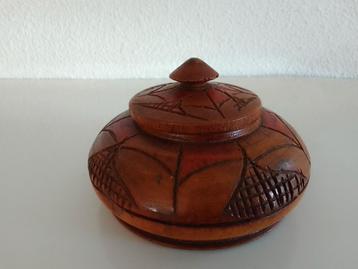 Deksel doosje Amsterdamse school (stijl), hout beschikbaar voor biedingen