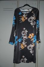 Mooie glanzende jurk van Yaya, maat 40!!, Maat 38/40 (M), Bruin, Ophalen of Verzenden, Yaya