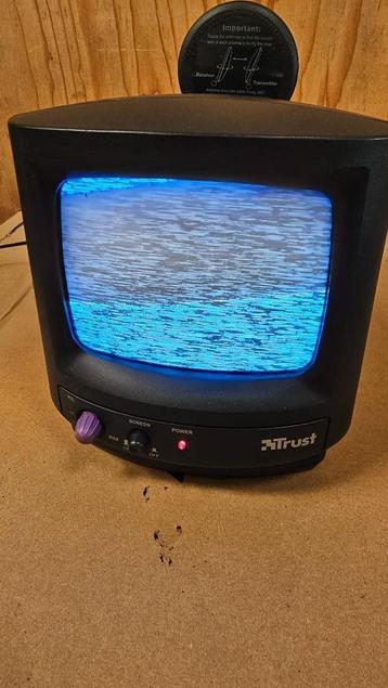 Trust mini monitor beschikbaar voor biedingen