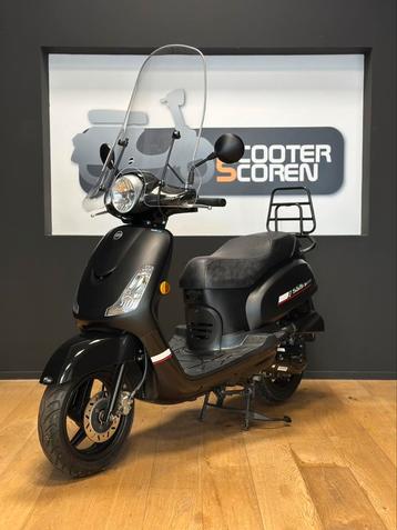 Sym Fiddle 2 E5 2022 2728km! beschikbaar voor biedingen