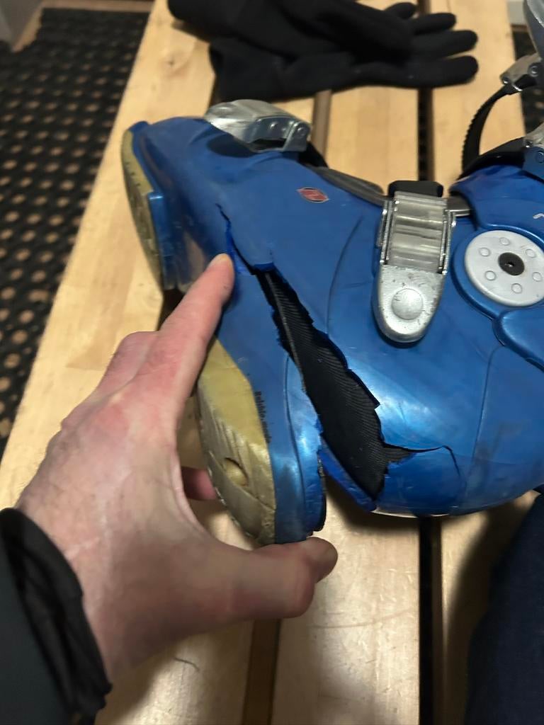 GEZOCHT: Deeluxe Snowboard Hardboots 285 of 290, Ophalen of Verzenden, Gebruikt, Schoenen