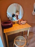 Kaptafel met rotan kruk, Huis en Inrichting, Woonaccessoires | Spiegels, Ophalen, Zo goed als nieuw, Rond, Minder dan 100 cm
