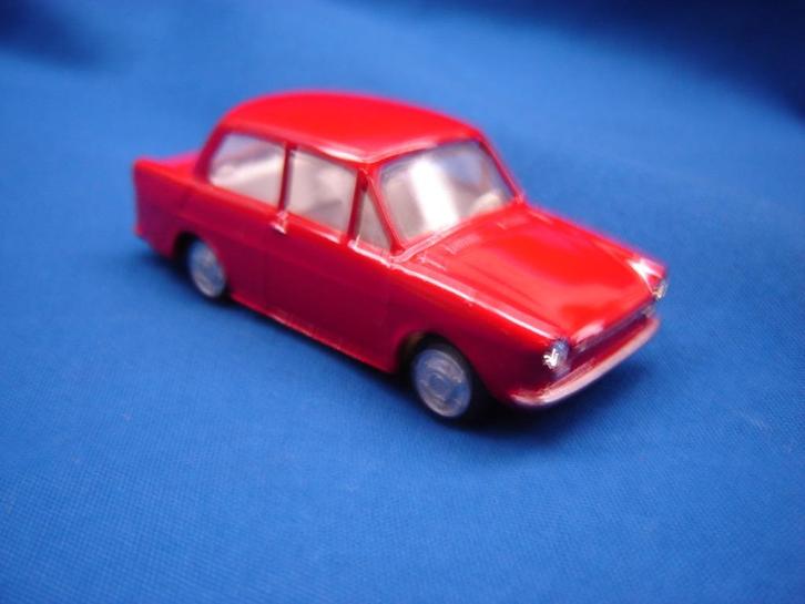 Daf 33 rood Lion Car - nieuw in doos, Hobby en Vrije tijd, Modelauto's | 1:43, Nieuw, Auto, Overige merken, Ophalen of Verzenden