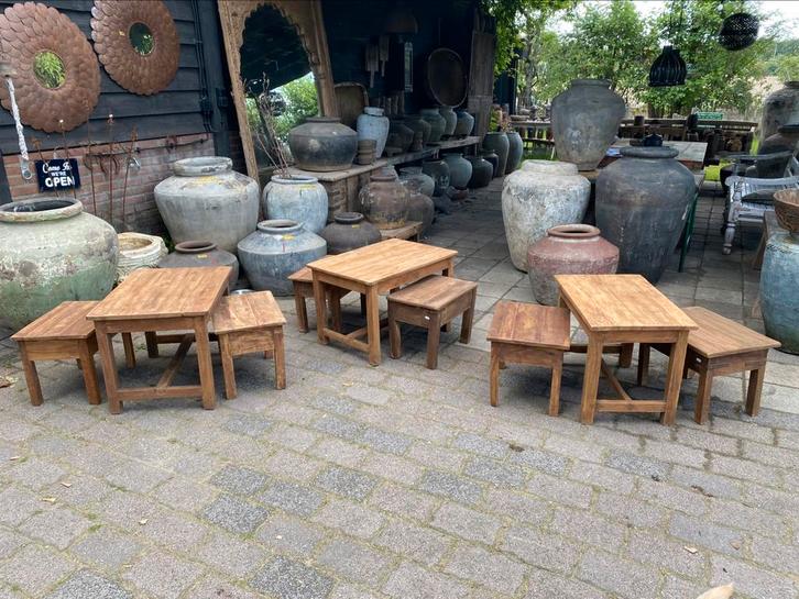 Oude schooltafeltjes, bijzettafeltjes, krukjes!, Huis en Inrichting, Krukjes, Gebruikt, Hout, Ophalen