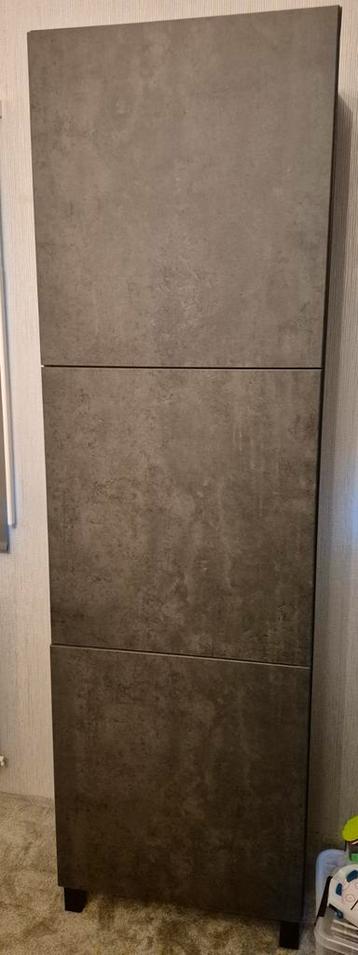 IKEA Besta Hoge Kast Zwart beschikbaar voor biedingen