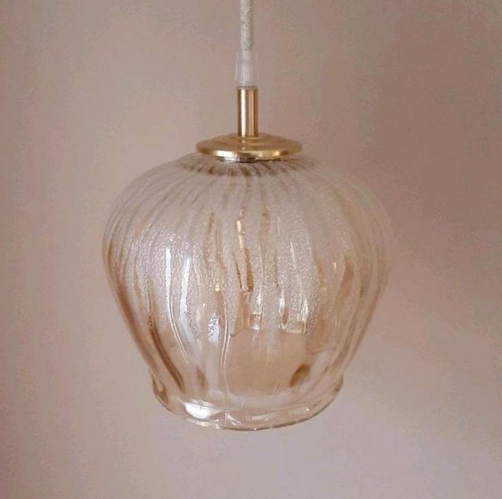 Vintage hanglamp amberkleur | Frosted glas | Jaren 60 lamp, Huis en Inrichting, Lampen | Hanglampen, Minder dan 50 cm, Glas, Ophalen of Verzenden