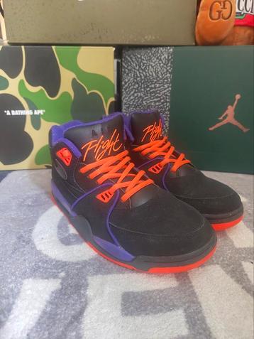 Nike Air flight '89 court purle beschikbaar voor biedingen