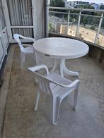 Tuintafel merk Aquarius, en twee stoelen, Ophalen, Zo goed als nieuw, Kunststof, 2 zitplaatsen