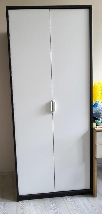IKEA Kledingkast met 2 deuren beschikbaar voor biedingen