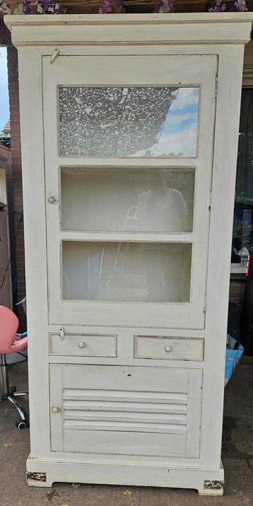 Kast