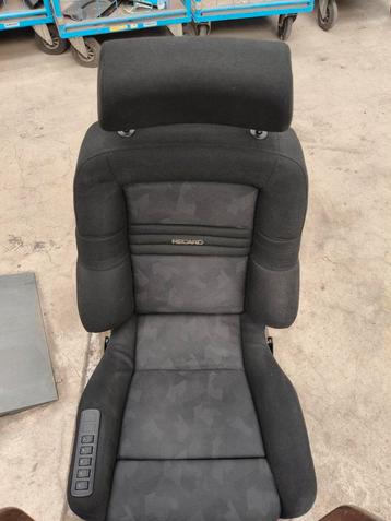 RECARO KBA 90400 in stof artista nardo zwart kuipstoel beschikbaar voor biedingen