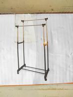 In doos: Verrijdbaar kledingrek, Kleding | Dames, Kledingrekken, Ophalen of Verzenden, Met wielen, Zo goed als nieuw