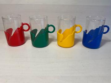Theeglazen hoogte 10 cm en doorsnee 6 cm beschikbaar voor biedingen