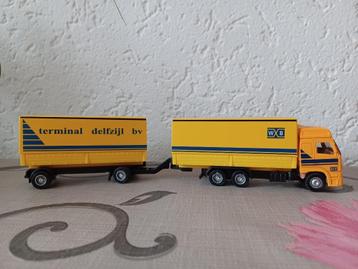 Volvo vrachtauto van Terminal Delfzijl bv beschikbaar voor biedingen