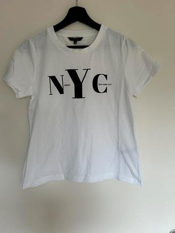Nikkie tshirt wit mt. 36 beschikbaar voor biedingen