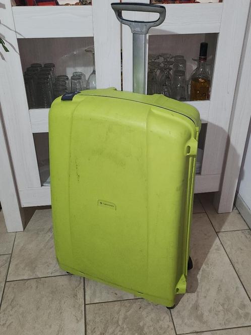 Samsonite Aeris geel/groene spinner 4 wielen setprijs € 185,, Sieraden, Tassen en Uiterlijk, Koffers, Zo goed als nieuw, Hard kunststof