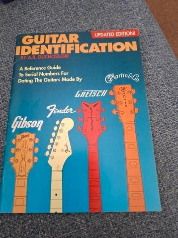 Guitar Identification – A.R. Duchossoir (Updated Edition)  beschikbaar voor biedingen
